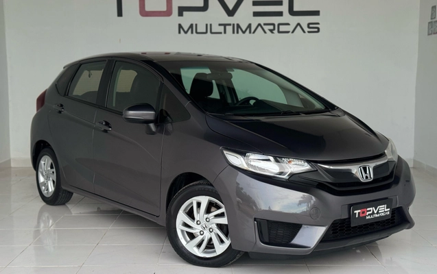 imagem-https://www.socarrao.com.br/sc-vehicle-images-prod/3780193/1789145889148-003_3b119ab6a257c868f50ac658902e13e8.jpg