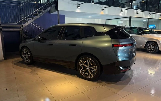 imagem-https://www.socarrao.com.br/sc-vehicle-images-prod/3780297/1789503198802-8424264_9_B_596be47a2e.jpeg