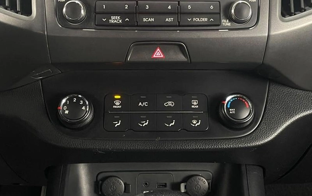imagem-https://www.socarrao.com.br/sc-vehicle-images-prod/3780301/1790357111302-8468085_3_B_d201753ec2.jpeg
