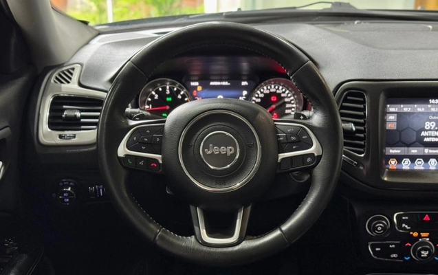 imagem-https://www.socarrao.com.br/sc-vehicle-images-prod/3780329/1789146481089-5_032835.jpg