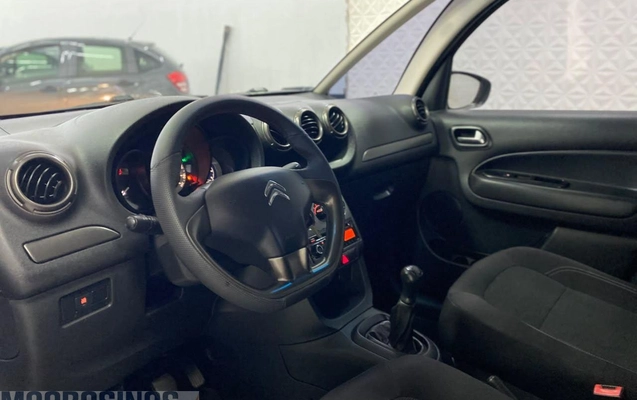 imagem-https://www.socarrao.com.br/sc-vehicle-images-prod/3780600/1789149011054-db93b136d74f4764997430b1bc7a5507_1789144484793.jpg