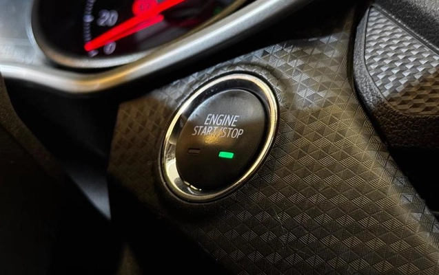 imagem-https://www.socarrao.com.br/sc-vehicle-images-prod/3780637/1789583637032-8447987_18_B_651735d928.jpeg