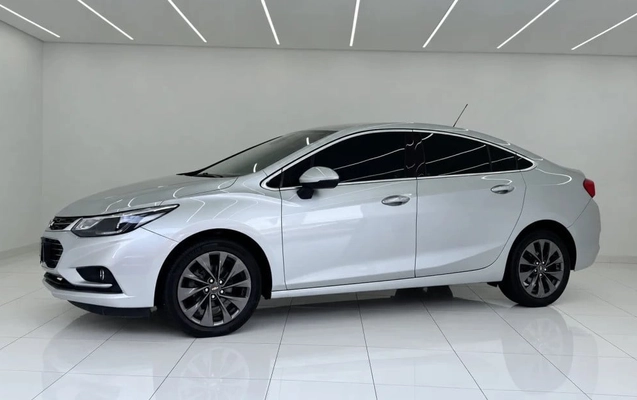 imagem-https://www.socarrao.com.br/sc-vehicle-images-prod/3780642/1789672741797-vehicle_image_1789672675_f3ccdd27d2000e3f9255a7e3e2c48800.jpeg