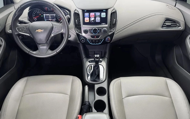 imagem-https://www.socarrao.com.br/sc-vehicle-images-prod/3780642/1789672741804-vehicle_image_1789672685_18e2999891374a475d0687ca9f989d83.jpeg