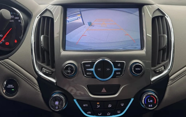 imagem-https://www.socarrao.com.br/sc-vehicle-images-prod/3780642/1789672741809-vehicle_image_1789672693_ae566253288191ce5d879e51dae1d8c3.jpeg
