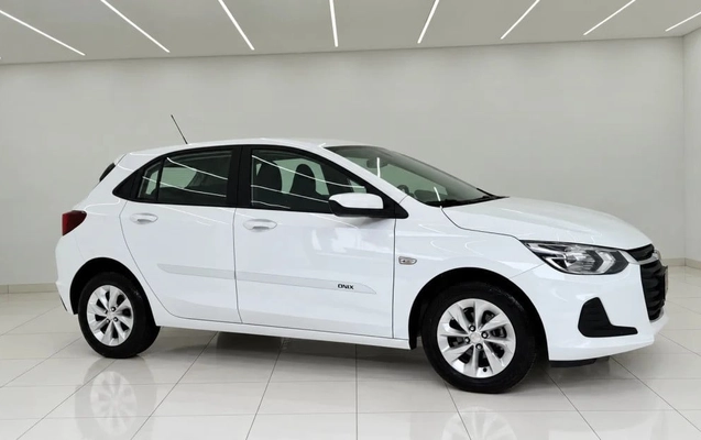 imagem-https://www.socarrao.com.br/sc-vehicle-images-prod/3780823/1789672117461-vehicle_image_1789672053_799bad5a3b514f096e69bbc4a7896cd9.jpeg
