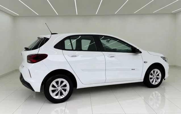 imagem-https://www.socarrao.com.br/sc-vehicle-images-prod/3780823/1789672117463-vehicle_image_1789672055_d0096ec6c83575373e3a21d129ff8fef.jpeg