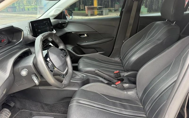 imagem-https://www.socarrao.com.br/sc-vehicle-images-prod/3780825/1789147659762-8468240_11_B_1452db098f.jpeg