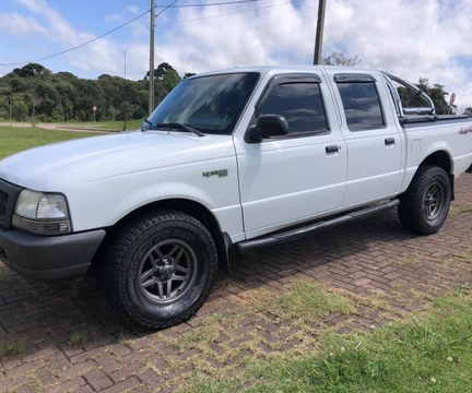 Ford Ranger 2004 Branco — foto 1 de 3
