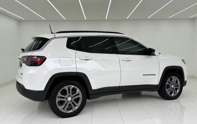 imagem-https://www.socarrao.com.br/sc-vehicle-images-prod/3780838/1789674353600-vehicle_image_1789674300_d0096ec6c83575373e3a21d129ff8fef.jpeg