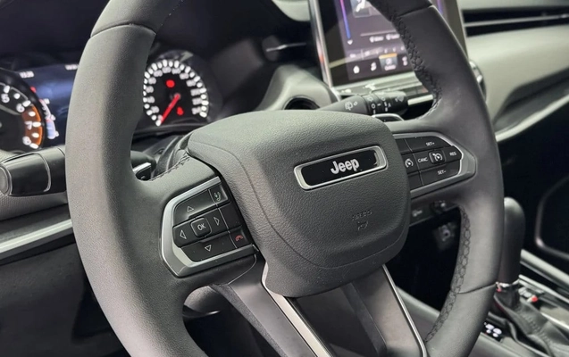 imagem-https://www.socarrao.com.br/sc-vehicle-images-prod/3780838/1789674353612-vehicle_image_1789674319_8df7b73a7820f4aef47864f2a6c5fccf.jpeg