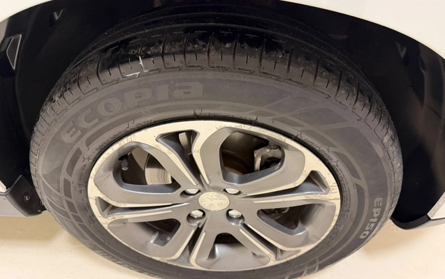 imagem-https://www.socarrao.com.br/sc-vehicle-images-prod/3780871/1789147871680-V2hhdHNBcHAgSW1hZ2UgMjAyNi0wOS0xMSBhdCAxMy41MC4yOSAoNCkuanBlZw.jpeg