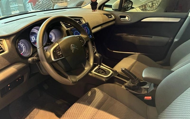 imagem-https://www.socarrao.com.br/sc-vehicle-images-prod/3781020/1789148330297-8359260_5_B_17d9976d6e.jpeg