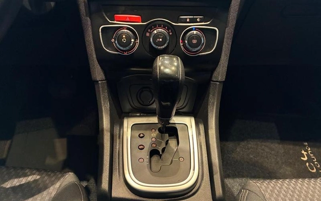imagem-https://www.socarrao.com.br/sc-vehicle-images-prod/3781020/1789148330305-8359260_2_B_2f041e6769.jpeg