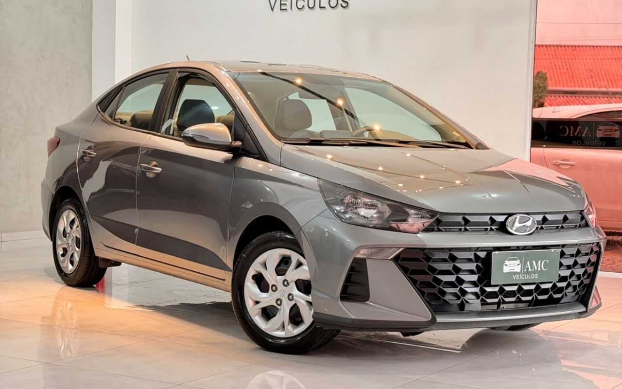 Hyundai HB20 2024 Cinza — foto 1 de 3