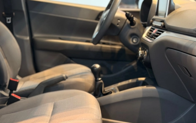 imagem-https://www.socarrao.com.br/sc-vehicle-images-prod/3781066/1789148409008-V2hhdHNBcHAgSW1hZ2UgMjAyNi0wOS0xMCBhdCAxNC41NS4wMSAoMSkuanBlZw.jpeg
