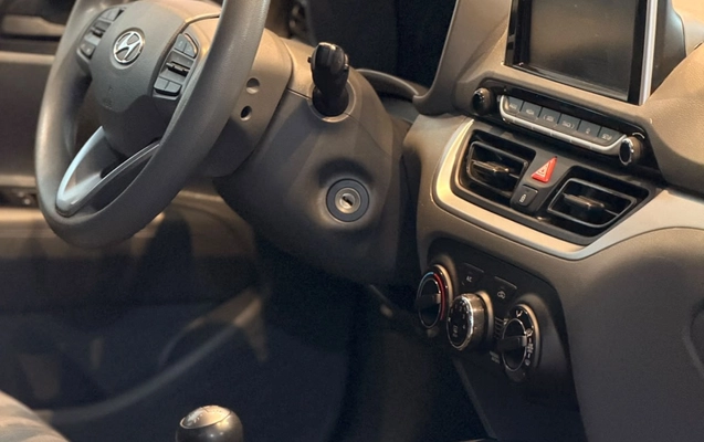 imagem-https://www.socarrao.com.br/sc-vehicle-images-prod/3781066/1789148409503-V2hhdHNBcHAgSW1hZ2UgMjAyNi0wOS0xMCBhdCAxNC41NS4wMCAoMSkgLSBDb3BpYS5qcGVn.jpeg
