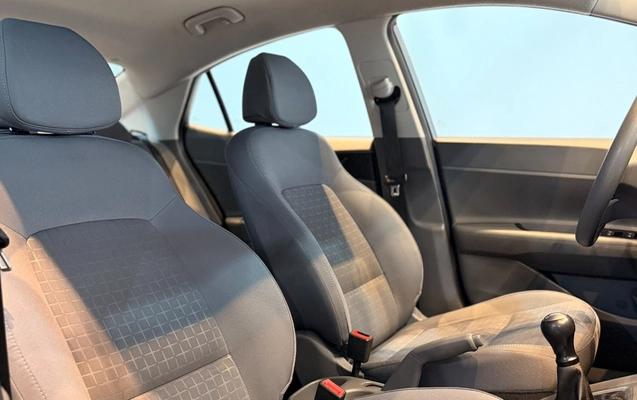 imagem-https://www.socarrao.com.br/sc-vehicle-images-prod/3781066/1789148410074-V2hhdHNBcHAgSW1hZ2UgMjAyNi0wOS0xMCBhdCAxNC41NS4wMSAoMikuanBlZw.jpeg