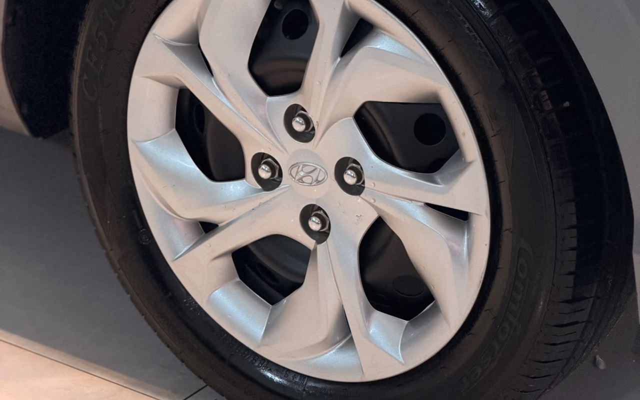 imagem-https://www.socarrao.com.br/sc-vehicle-images-prod/3781066/1789148410359-V2hhdHNBcHAgSW1hZ2UgMjAyNi0wOS0xMCBhdCAxNC41NS4wMC5qcGVn.jpeg