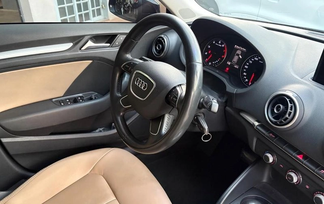 imagem-https://www.socarrao.com.br/sc-vehicle-images-prod/3781089/1789419955328-8468210_6_B_6804c8a96f.jpeg