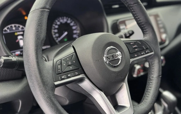 imagem-https://www.socarrao.com.br/sc-vehicle-images-prod/3781200/1789673383517-vehicle_image_1789673265_db3a17f7bcac837ecc1fe2bc630a5473.jpeg
