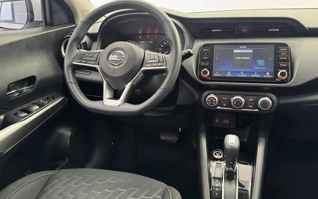 imagem-https://www.socarrao.com.br/sc-vehicle-images-prod/3781200/1789673383519-vehicle_image_1789673270_64b8299d1597b8a5c7b9cb9c88642f6c.jpeg