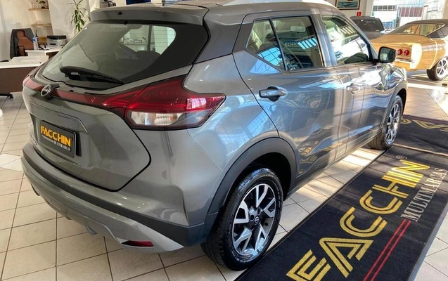 imagem-https://www.socarrao.com.br/sc-vehicle-images-prod/3781201/1789405748439-8403640_15_B_c5fc9c62c2.jpeg