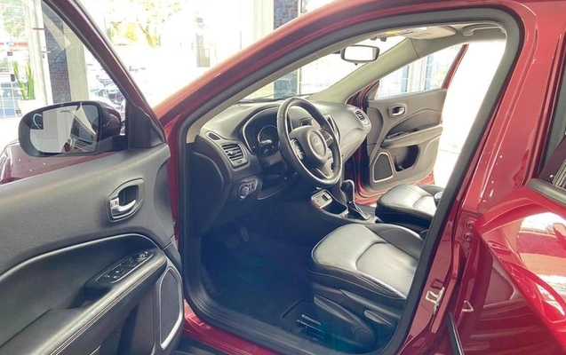 imagem-https://www.socarrao.com.br/sc-vehicle-images-prod/3781203/1789148661211-8414076_10_B_f28cab0914.jpeg