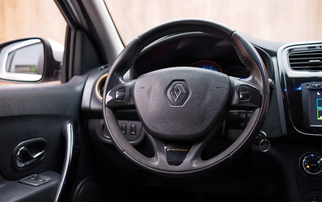 imagem-https://www.socarrao.com.br/sc-vehicle-images-prod/3781260/1789148810179-gb-3697663.jpg