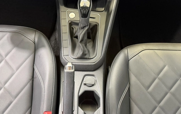 imagem-https://www.socarrao.com.br/sc-vehicle-images-prod/3781261/1789149137236-MTEuanBlZw.jpeg