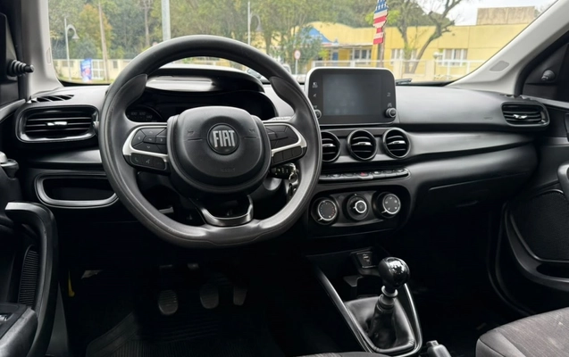 imagem-https://www.socarrao.com.br/sc-vehicle-images-prod/3781297/1789148891812-11_101350.jpg