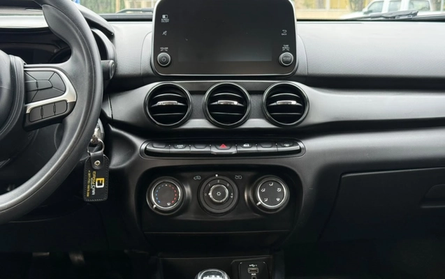imagem-https://www.socarrao.com.br/sc-vehicle-images-prod/3781297/1789148891816-5_101350.jpg