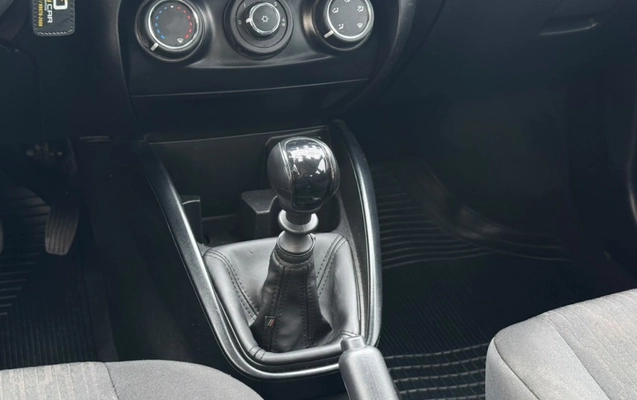 imagem-https://www.socarrao.com.br/sc-vehicle-images-prod/3781297/1789148891823-7_101350.jpg