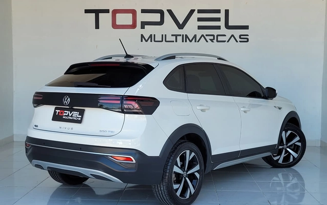 imagem-https://www.socarrao.com.br/sc-vehicle-images-prod/3781335/1789148983299-003_b8739af64ec5ecaebad56ce567b1e3c0.jpeg