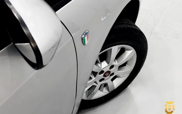 imagem-https://www.socarrao.com.br/sc-vehicle-images-prod/3781340/1789149038395-700451_6380431.jpg