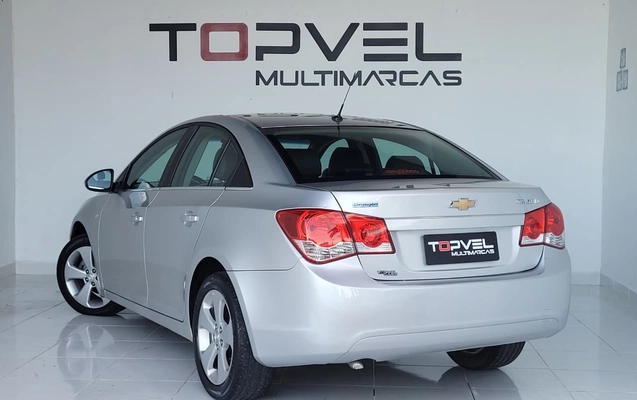 imagem-https://www.socarrao.com.br/sc-vehicle-images-prod/3781341/1789149080135-003_165a60cdf4a5aa091f476199c9b4c897.jpeg