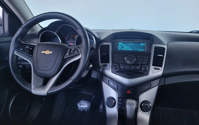 imagem-https://www.socarrao.com.br/sc-vehicle-images-prod/3781341/1789149080139-003_24ec4ab93258d8684db2a50ce04fdd28.jpeg