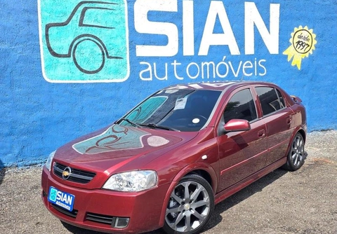 Chevrolet Astra 2011 Vermelho — foto 1 de 3