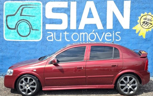 imagem-https://www.socarrao.com.br/sc-vehicle-images-prod/3781344/1789149145087-8410114_13_B_2e3572ec5f.jpeg