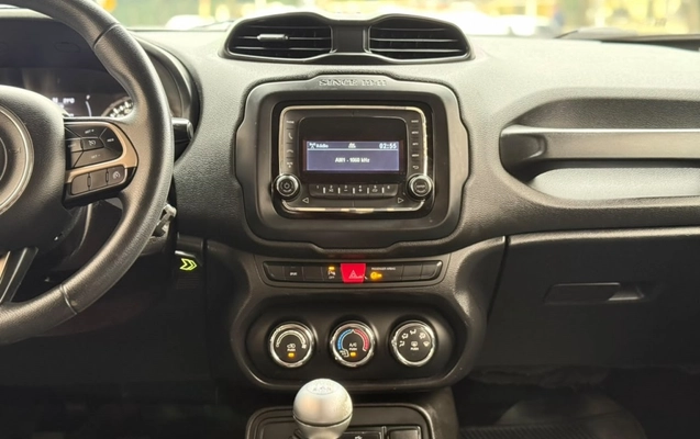 imagem-https://www.socarrao.com.br/sc-vehicle-images-prod/3781355/1789149184792-11_014932.jpg