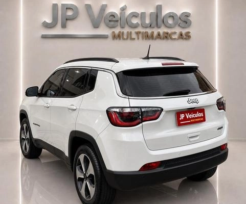 imagem-https://www.socarrao.com.br/sc-vehicle-images-prod/3781411/1789149267315-8429250_3_B_45fae71b00.jpeg