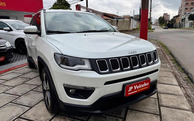 imagem-https://www.socarrao.com.br/sc-vehicle-images-prod/3781411/1789149267323-8429250_8_B_b5a8cd0d1d.jpeg