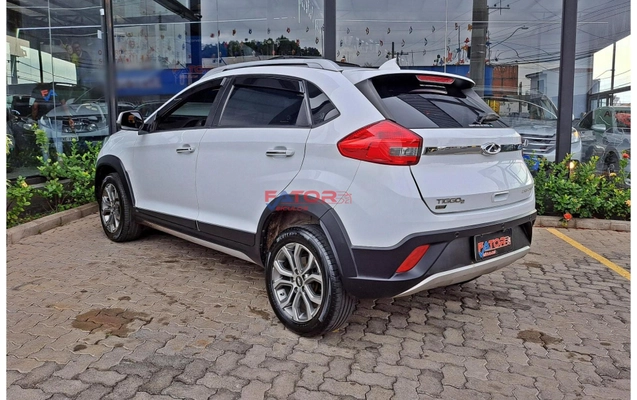 imagem-https://www.socarrao.com.br/sc-vehicle-images-prod/3781432/1789149297111-d5d8a54cef3f416f9ee74a5d30c41c54_1781015034373.jpg