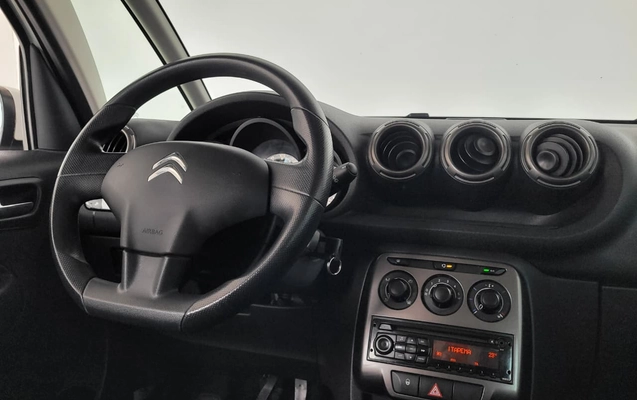 imagem-https://www.socarrao.com.br/sc-vehicle-images-prod/3781550/1789149450913-003_7a726c9afbea6ac660b7569b3e82c308.jpeg