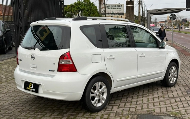 imagem-https://www.socarrao.com.br/sc-vehicle-images-prod/3781597/1789149640897-6_095223.jpg