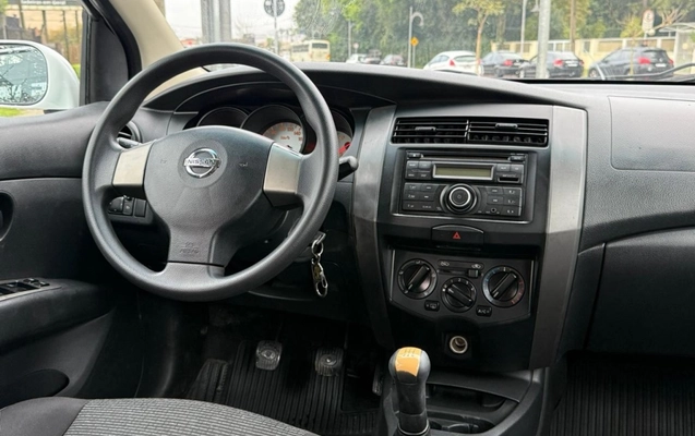 imagem-https://www.socarrao.com.br/sc-vehicle-images-prod/3781597/1789149640908-4_095223.jpg