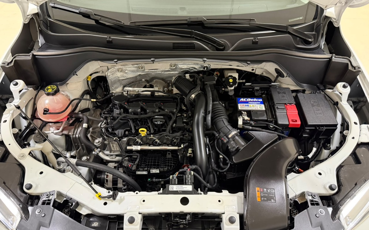 imagem-https://www.socarrao.com.br/sc-vehicle-images-prod/3781609/1789149686599-V2hhdHNBcHAgSW1hZ2UgMjAyNi0wOS0xMSBhdCAxMy40Ni40MSAoNSkuanBlZw.jpeg