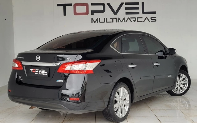 imagem-https://www.socarrao.com.br/sc-vehicle-images-prod/3781666/1789149828954-003_84139c2214f2d7ee1f131a8c41119754.jpg
