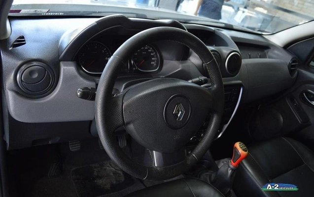 imagem-https://www.socarrao.com.br/sc-vehicle-images-prod/3781682/1789579695173-8414593_11_B_a89d3eb711.jpeg