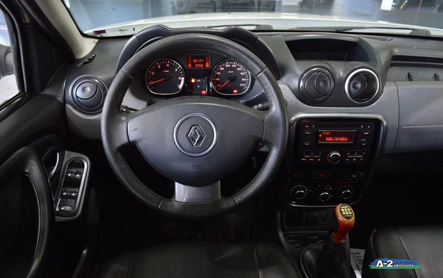 imagem-https://www.socarrao.com.br/sc-vehicle-images-prod/3781682/1789579695176-8414593_13_B_2d524cb266.jpeg